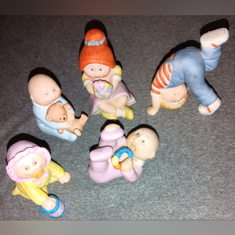 Vintage Cabbage Patch Figurines